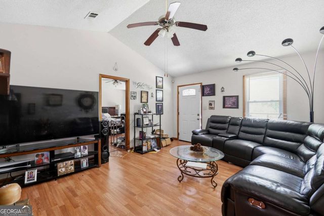 243 Lakeview Drive, Stockbridge, GA 30281