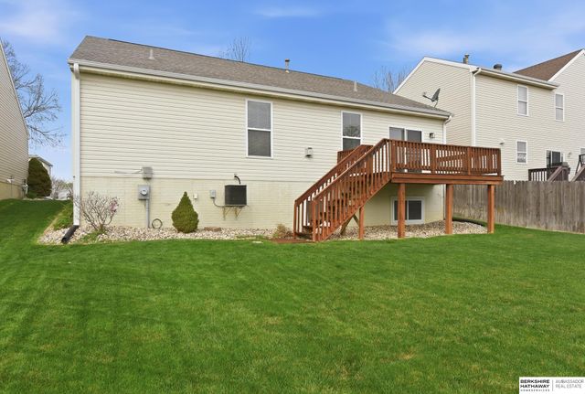 3811 S 190th Street, Omaha, NE 68130