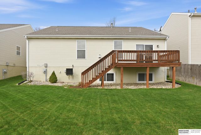 3811 S 190th Street, Omaha, NE 68130