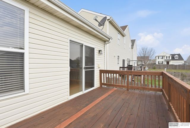 3811 S 190th Street, Omaha, NE 68130