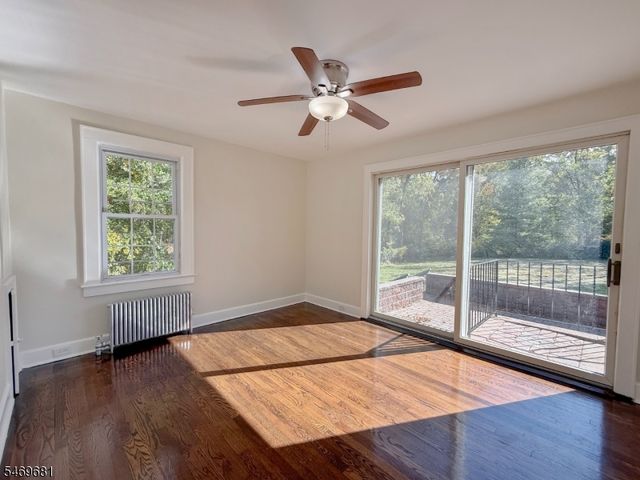 98 Troy Rd, East Hanover Twp., NJ 07936