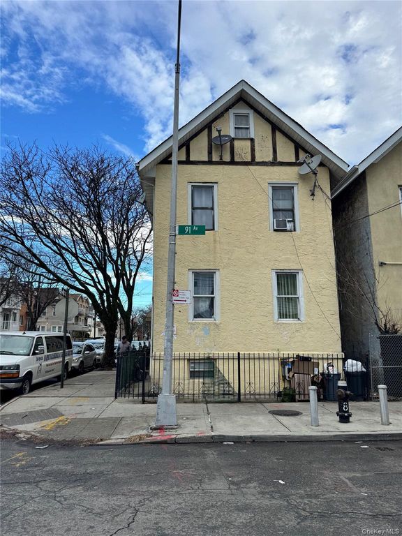 13827 91st Avenue, Jamaica, NY 11435