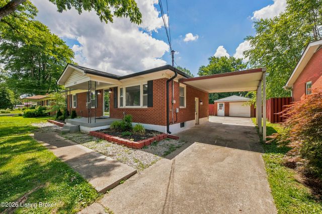 2002 Lynn Lea Rd, Louisville, KY 40216