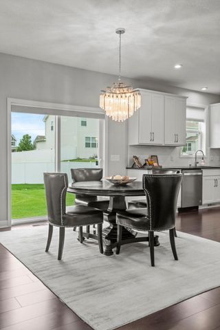 4313 Schilling Way, Woodbury, MN 55129