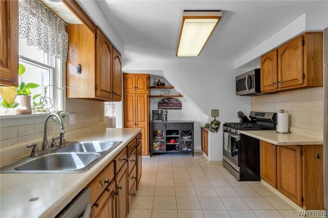 425 North Avenue, North Tonawanda, NY 14120