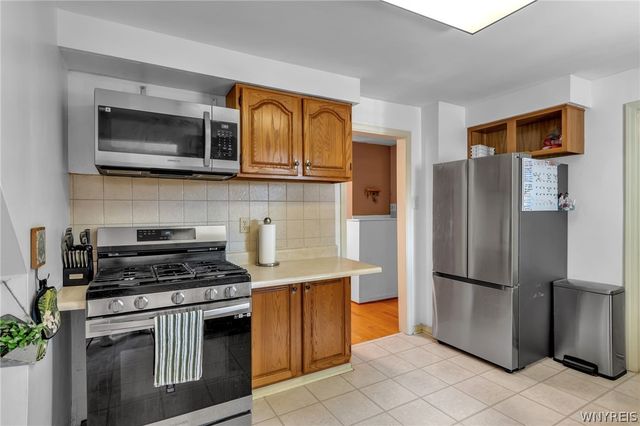425 North Avenue, North Tonawanda, NY 14120