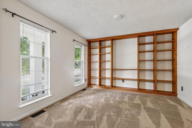 3435 ELSA AVE, Waldorf, MD 20603