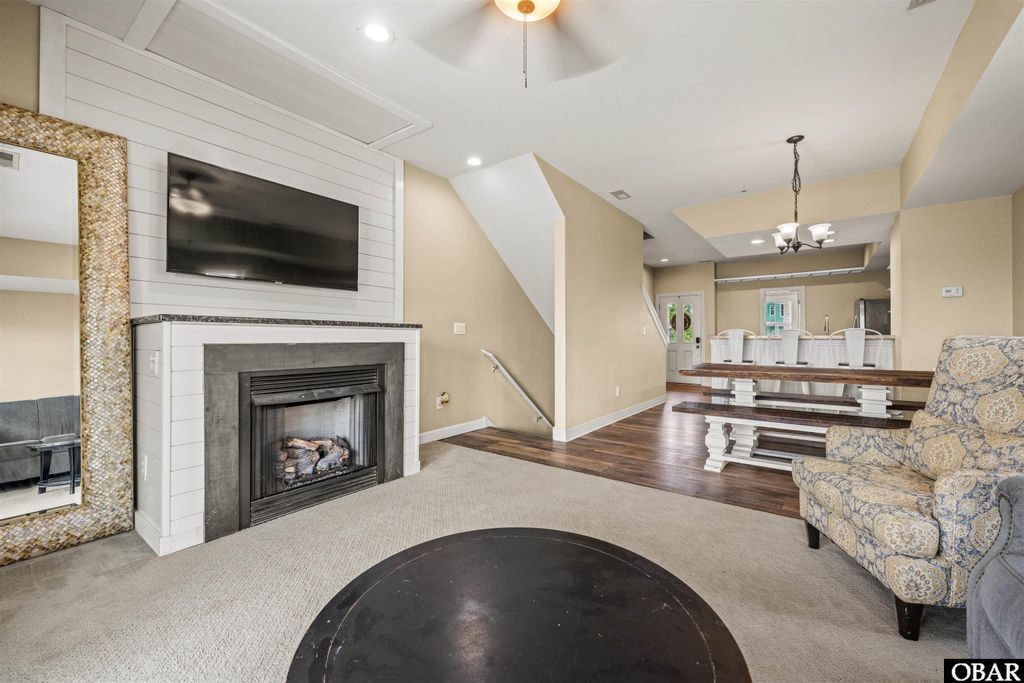 Image 12 of property listing at 1108 Cambridge Rd Unit 307-A, Kill Devil Hills, NC 27948