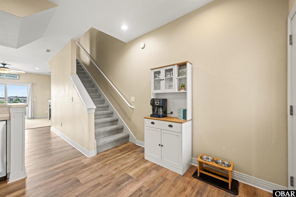 Image 19 of property listing at 1108 Cambridge Rd Unit 307-A, Kill Devil Hills, NC 27948