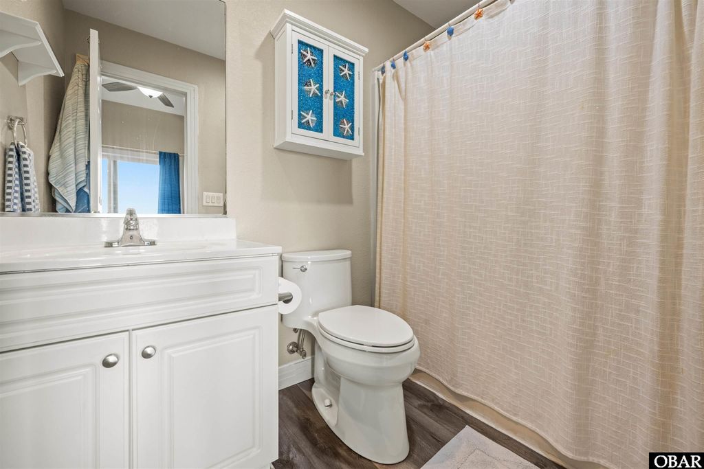 Image 26 of property listing at 1108 Cambridge Rd Unit 307-A, Kill Devil Hills, NC 27948