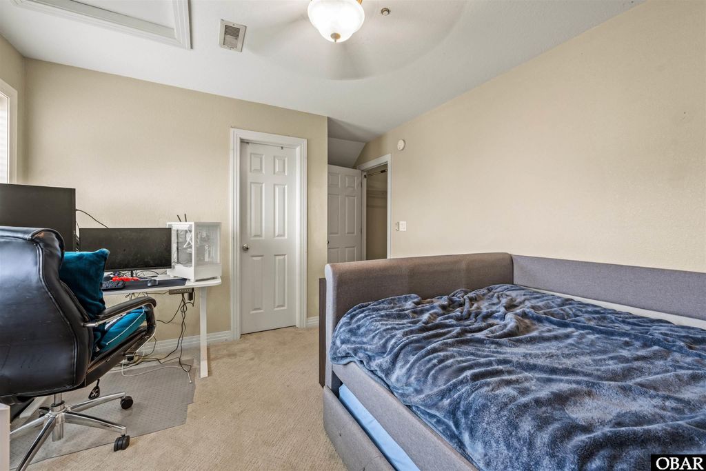 Image 33 of property listing at 1108 Cambridge Rd Unit 307-A, Kill Devil Hills, NC 27948