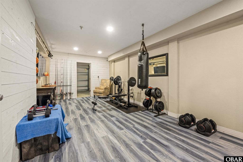 Image 43 of property listing at 1108 Cambridge Rd Unit 307-A, Kill Devil Hills, NC 27948