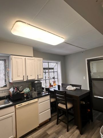 464 S President Street 204, Carol Stream, IL 60188