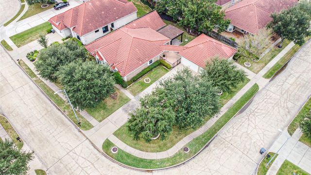 115 Cherry Hills Drive, Jersey Village, TX 77064
