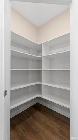 8289 Caverango Boulevard, Fort Wayne, IN 46815