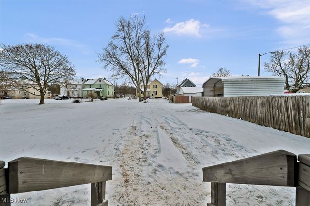 1504 SE 14th Street, Canton, OH 44707