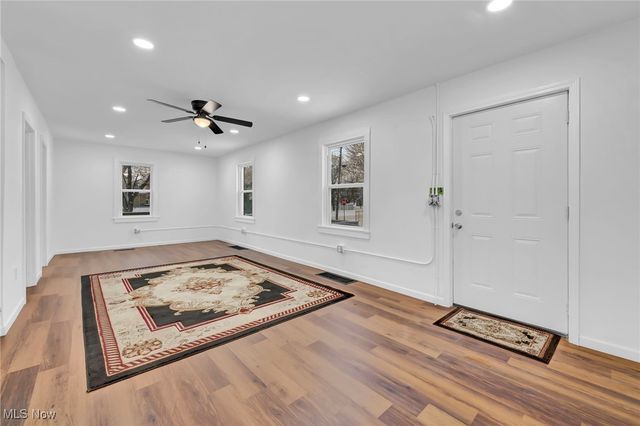 1504 SE 14th Street, Canton, OH 44707