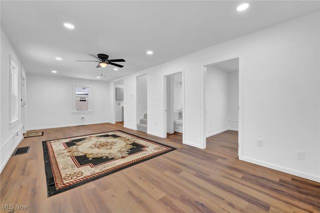 1504 SE 14th Street, Canton, OH 44707