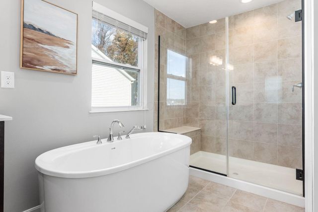 8880 Glacier Pointe Drive, Plain City, OH 43064