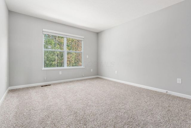 8880 Glacier Pointe Drive, Plain City, OH 43064