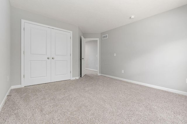 8880 Glacier Pointe Drive, Plain City, OH 43064