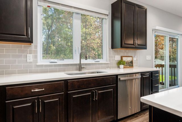 8880 Glacier Pointe Drive, Plain City, OH 43064