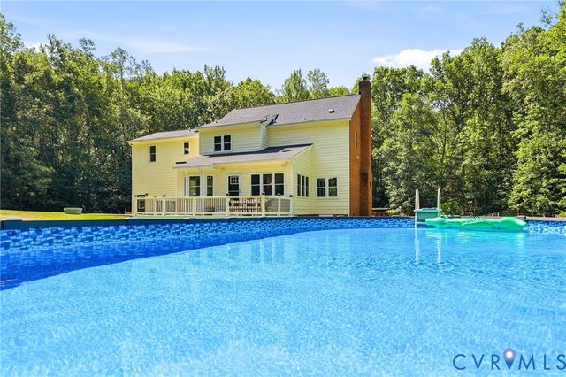 18486 Felicia Ln, Hanover, VA 23192