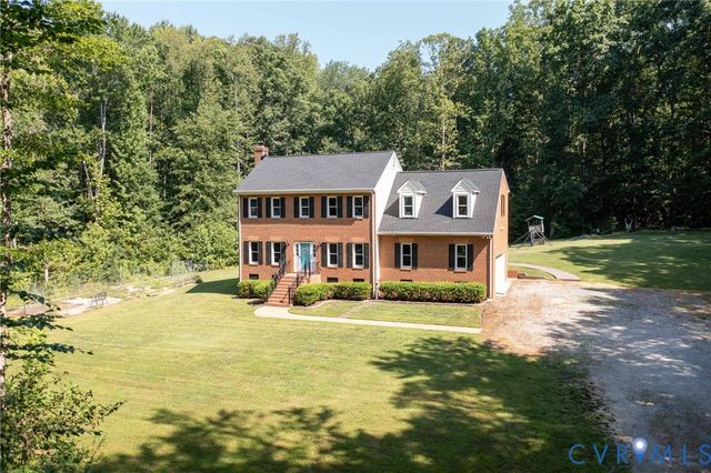 18486 Felicia Ln, Hanover, VA 23192