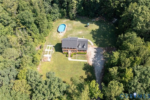 18486 Felicia Ln, Hanover, VA 23192