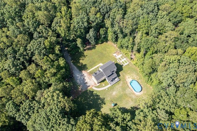 18486 Felicia Ln, Hanover, VA 23192