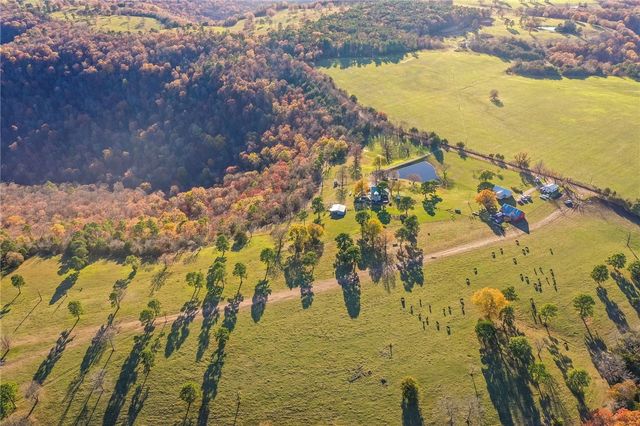 2277 County Road 507, Berryville, AR 72616