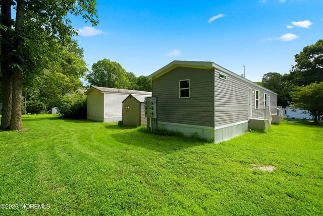 26 Marcia Memorial Circle, Jackson, NJ 08527
