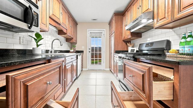 602 Colony Circle, Fort Oglethorpe, GA 30742