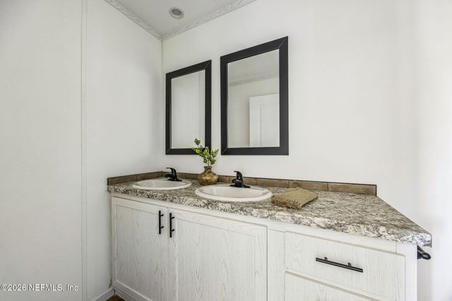 27450 W THIRD Avenue, Hilliard, FL 32046