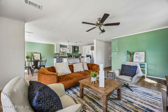 27450 W THIRD Avenue, Hilliard, FL 32046