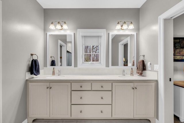 8902 Shadowood TRAIL, Mount Pleasant, WI 53406