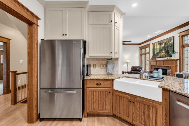 8902 Shadowood TRAIL, Mount Pleasant, WI 53406