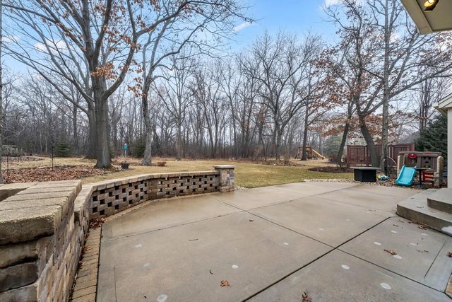 8902 Shadowood TRAIL, Mount Pleasant, WI 53406