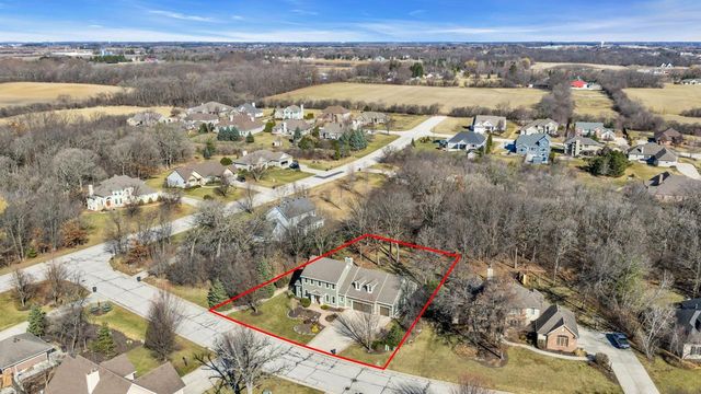 8902 Shadowood TRAIL, Mount Pleasant, WI 53406