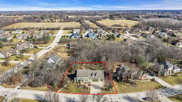 8902 Shadowood TRAIL, Mount Pleasant, WI 53406