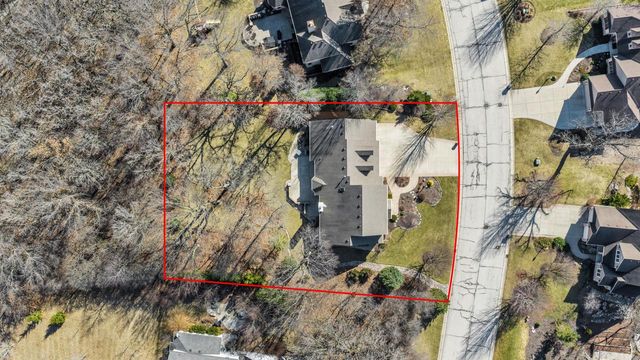 8902 Shadowood TRAIL, Mount Pleasant, WI 53406