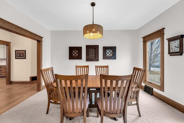 8902 Shadowood TRAIL, Mount Pleasant, WI 53406