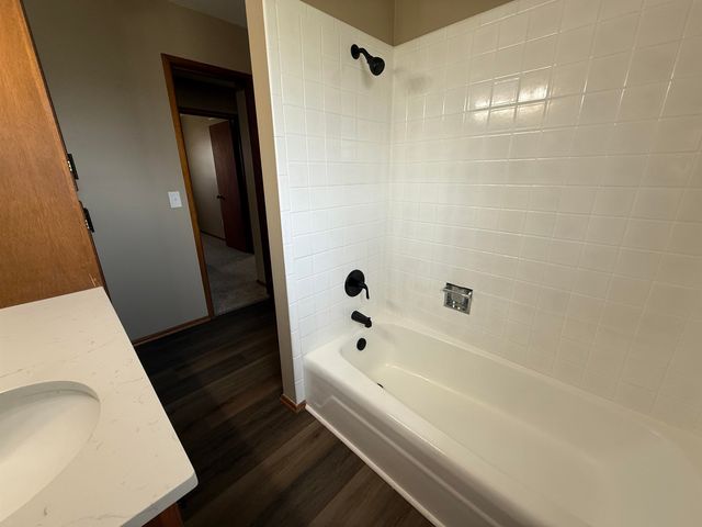 1931 E 50th St S, Wichita, KS 67216