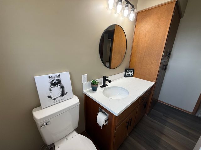 1931 E 50th St S, Wichita, KS 67216