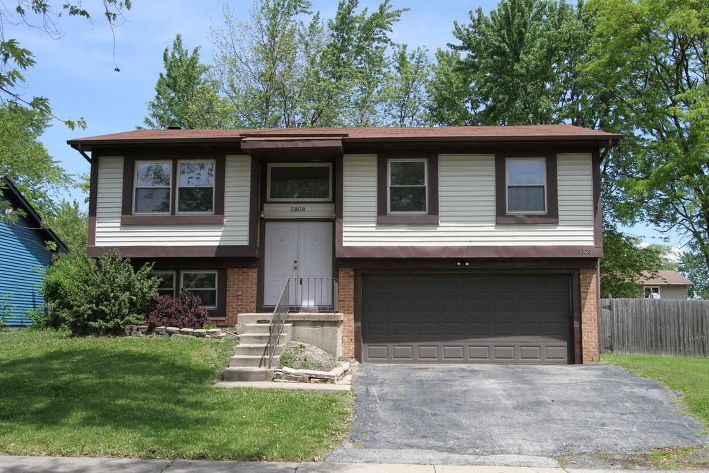 5808 ALLEMONG Drive, Matteson, IL 60443
