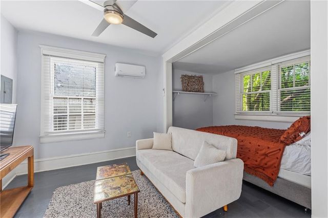 1021 Oak Street SW, Atlanta, GA 30310