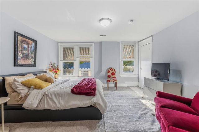 1021 Oak Street SW, Atlanta, GA 30310