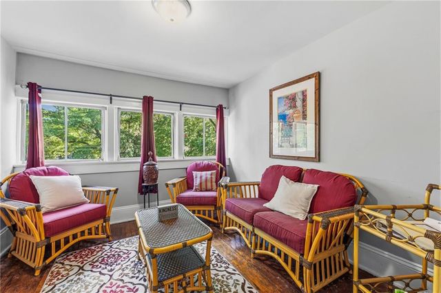 1021 Oak Street SW, Atlanta, GA 30310