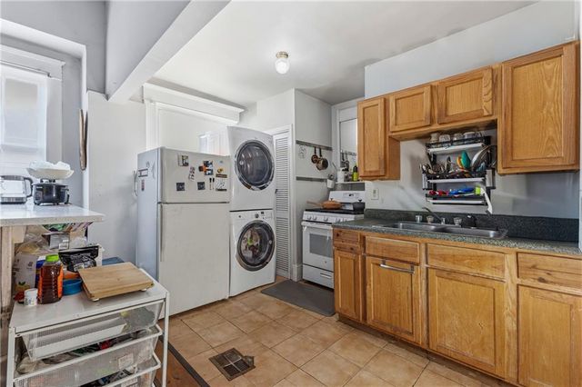 1021 Oak Street SW, Atlanta, GA 30310