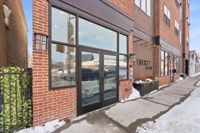 660 Bloomfield Ave 405, Bloomfield Twp., NJ 07003